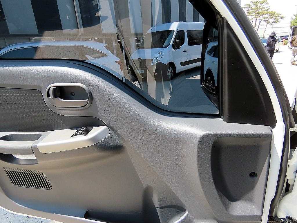 Small Truck Top_sliding tower car 2025 - Importación desde Corea - HF Imports Iquique - Foto 13