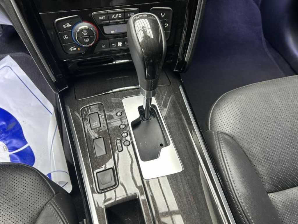 SAMSUNG SM7 - Vista 11