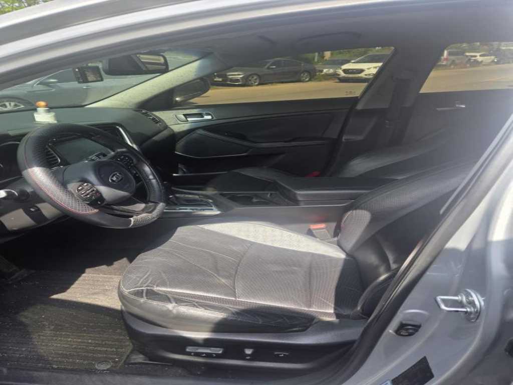 KIA K5 - Vista 4