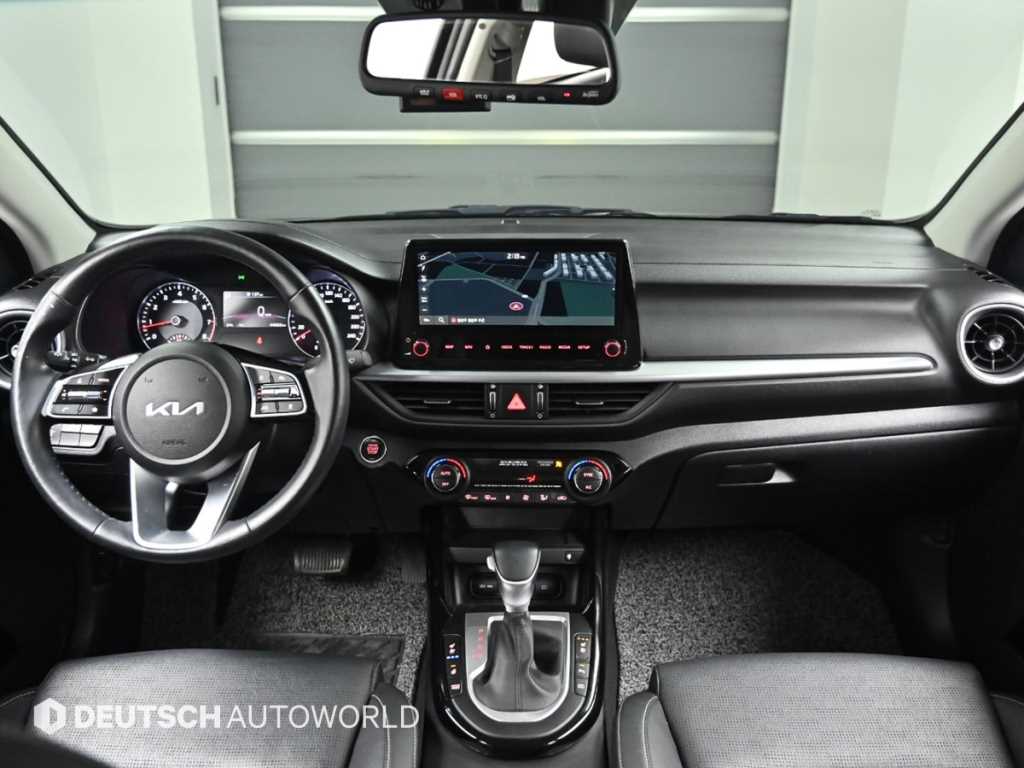 KIA K3 - Vista 8