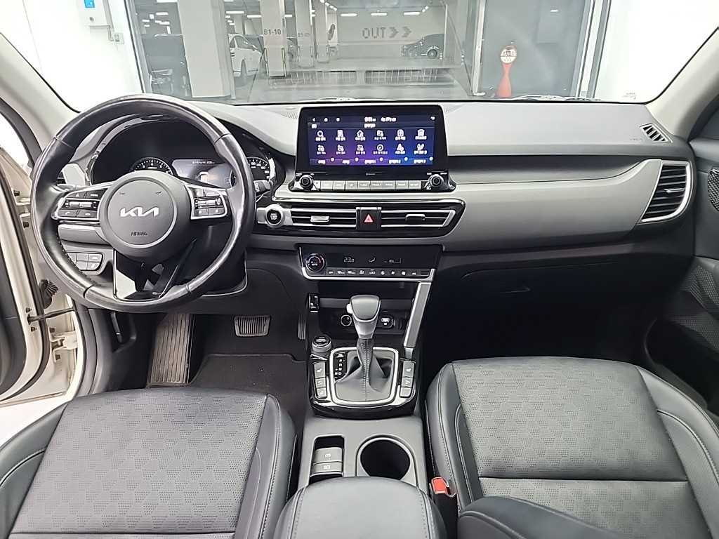 KIA Seltos - Vista 7