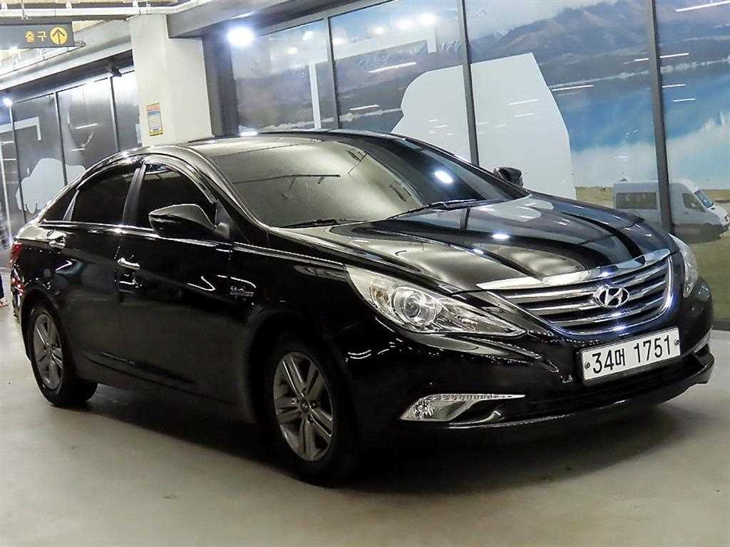 HYUNDAI Sonata 2013 Negro - Importación desde Corea - HF Imports Iquique - Foto 1