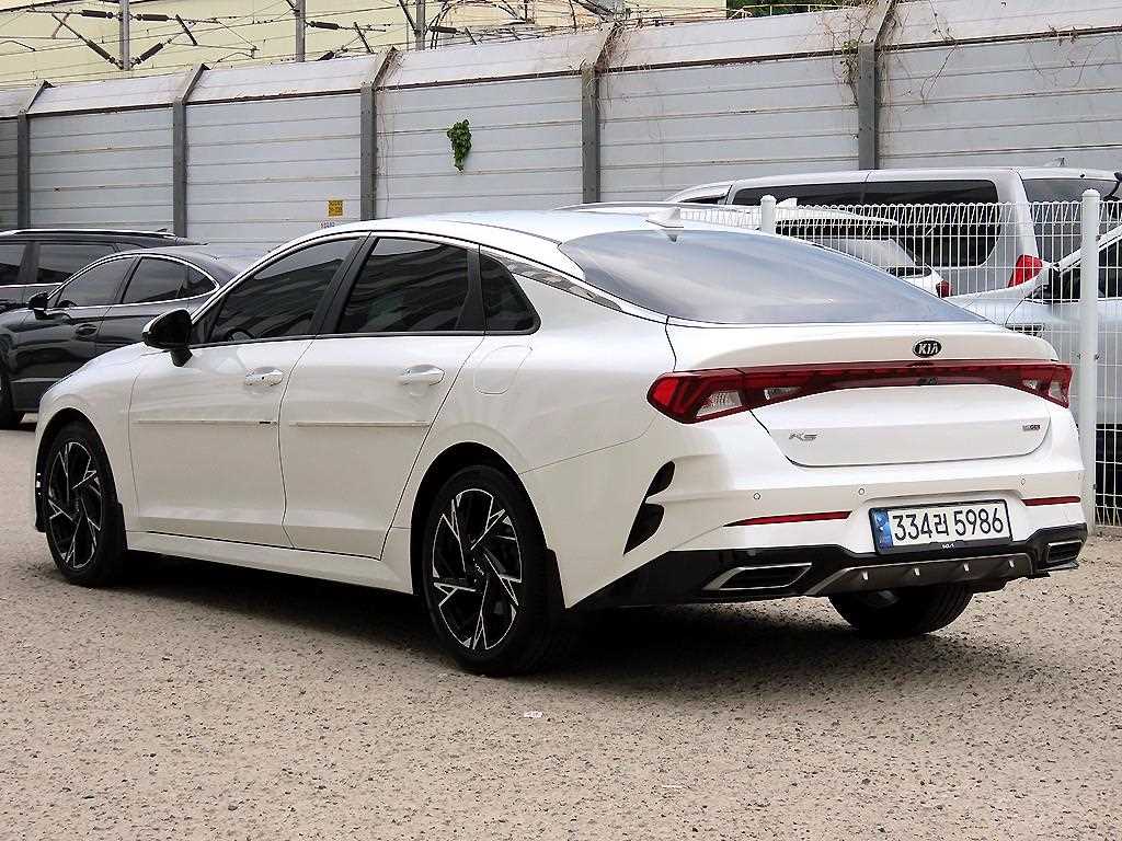 KIA K5 - Vista 3