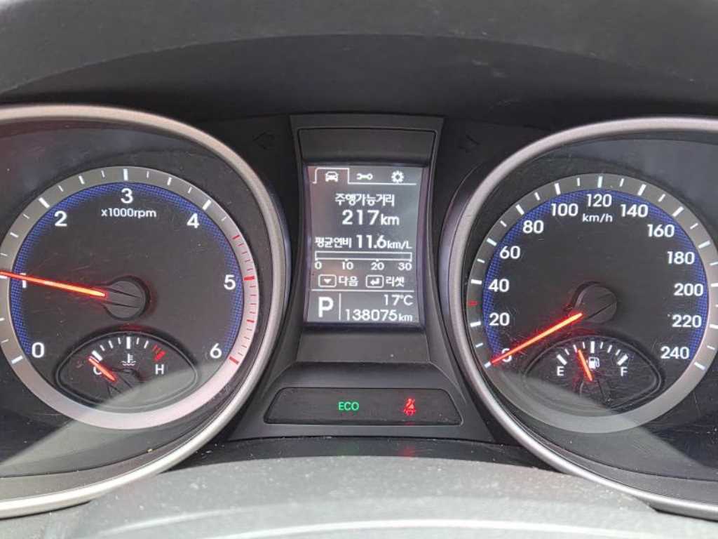 HYUNDAI Santa Fe - Vista 7