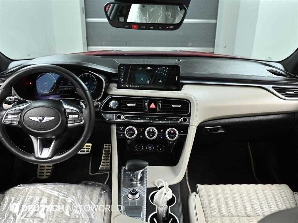 Genesis G70 - Vista 7
