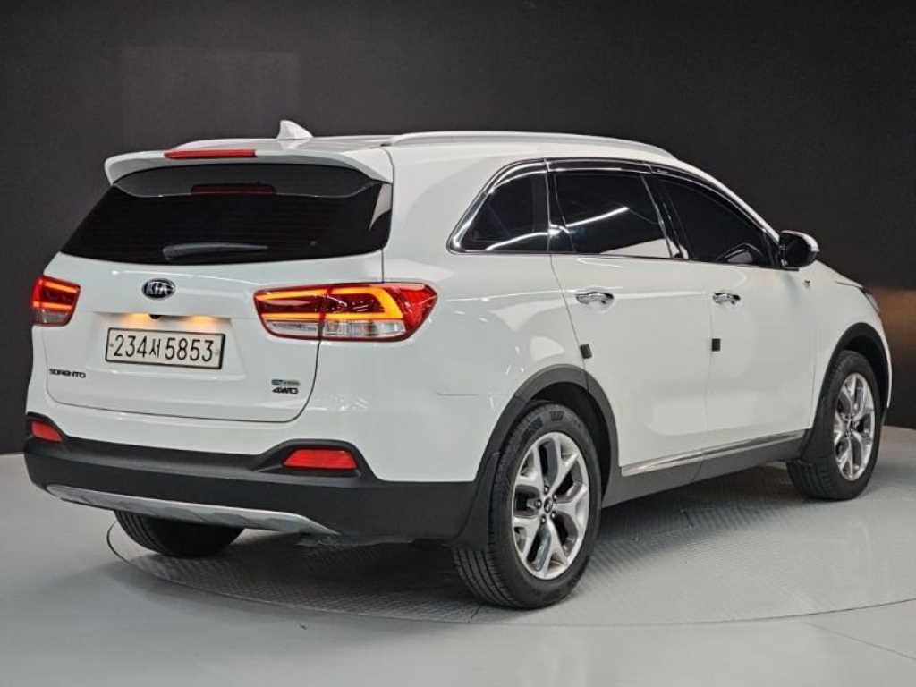 KIA Sorento - Vista 3
