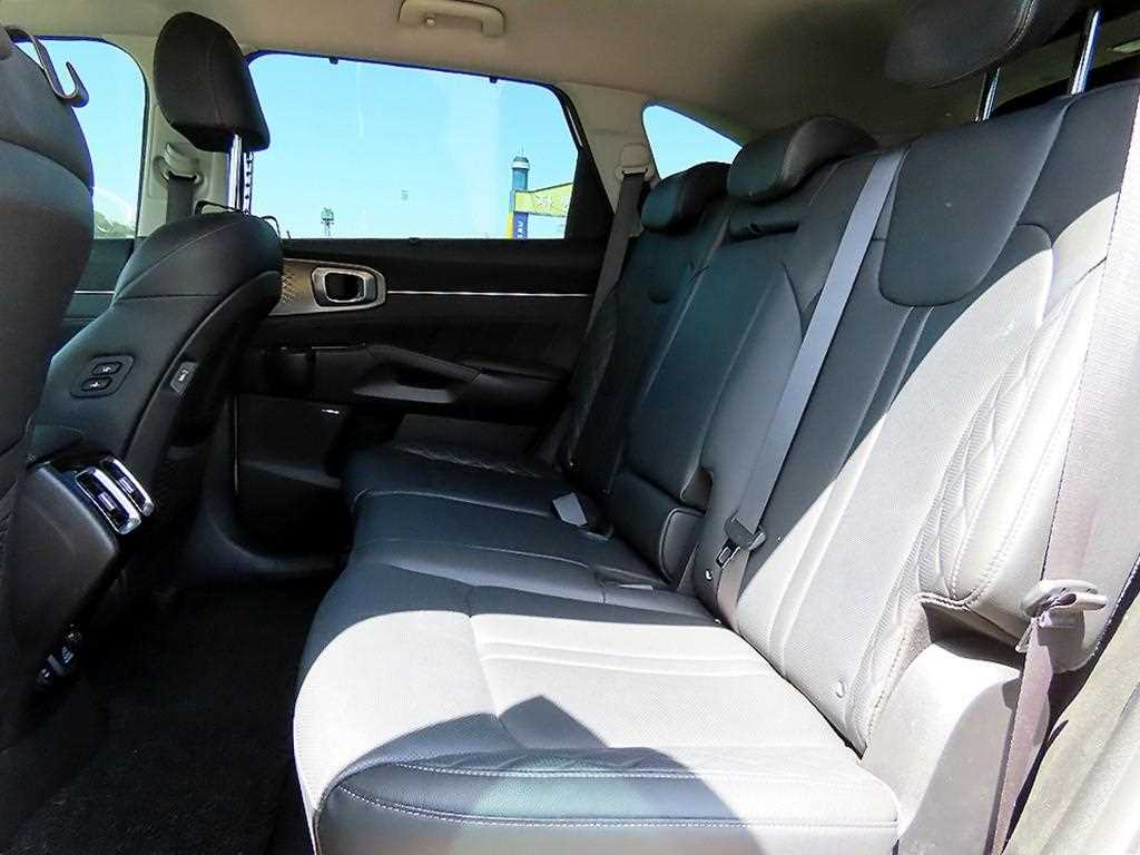 KIA Sorento - Vista 6
