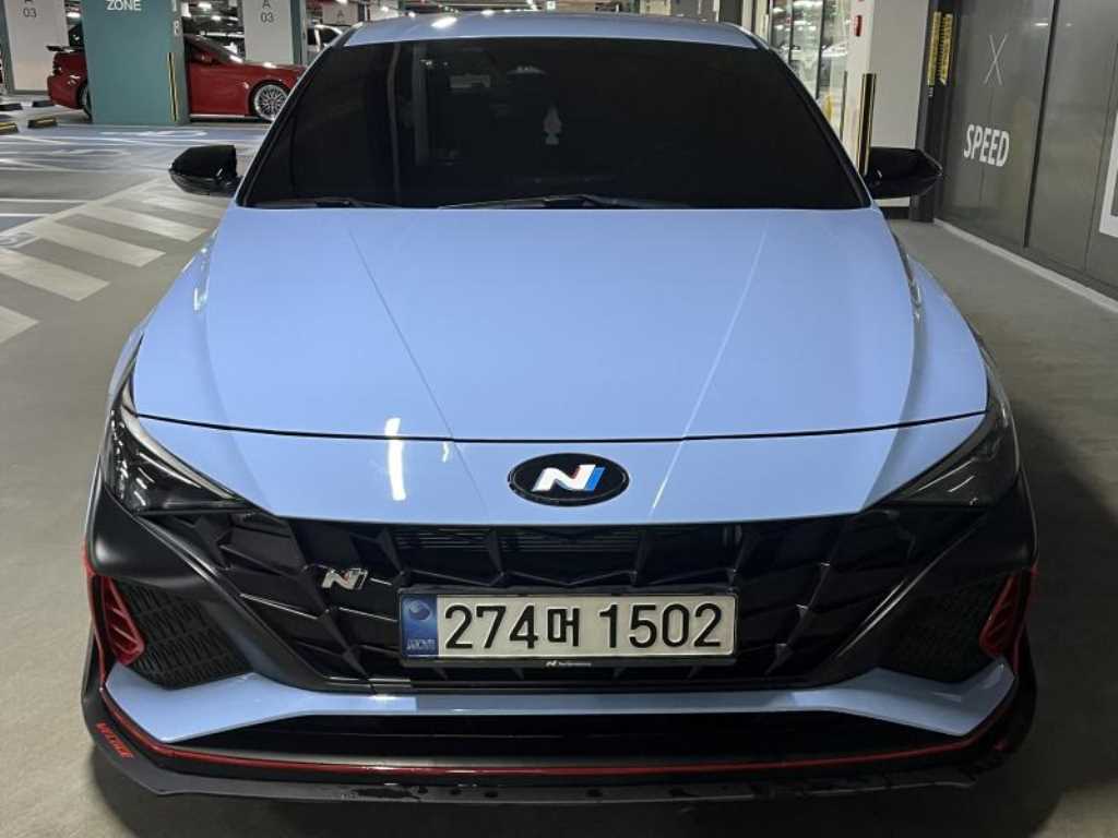 HYUNDAI Avante - Vista 2