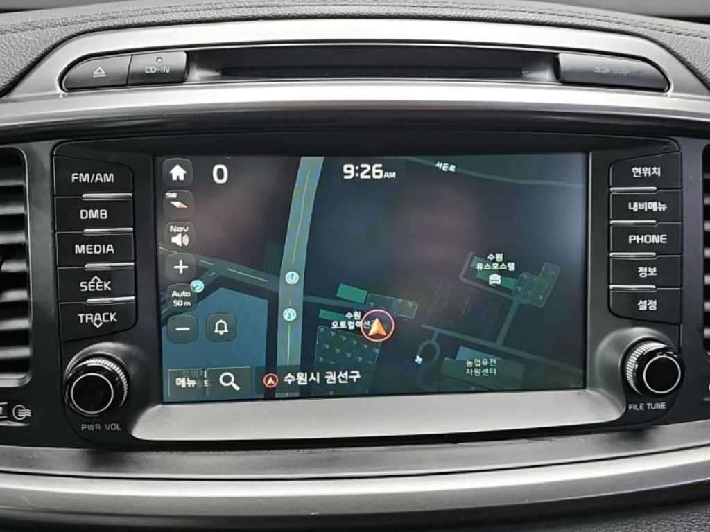 KIA Sorento - Vista 9