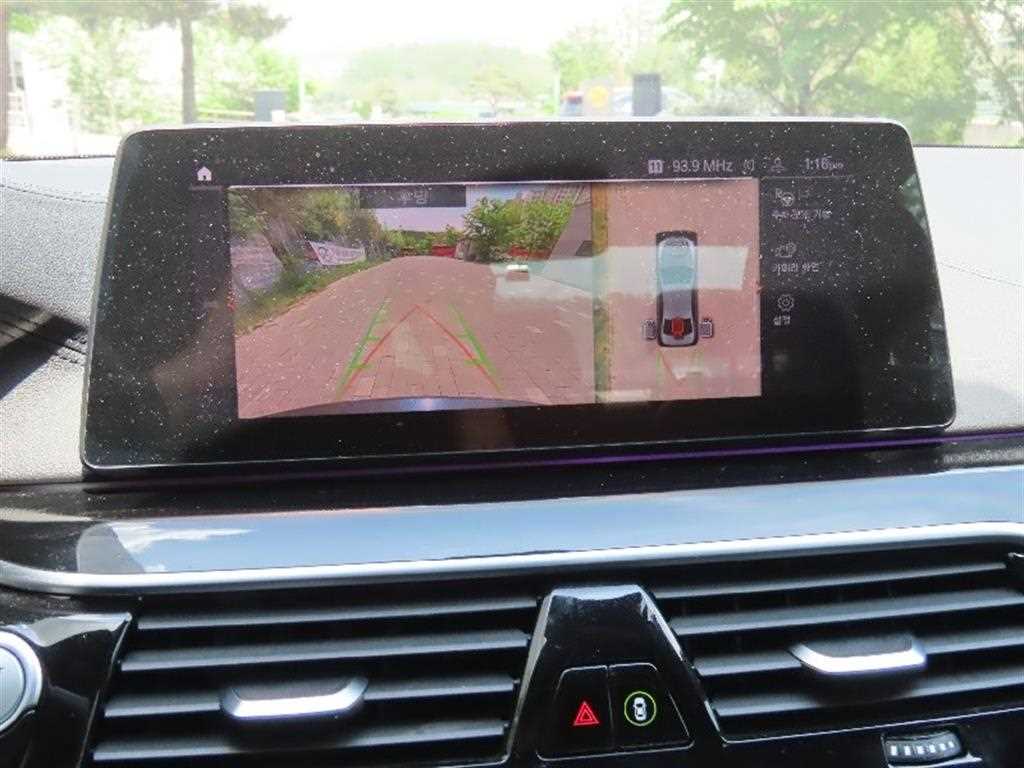 BMW 5 Series - Vista 9