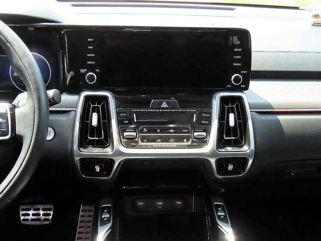 KIA Sorento - Vista 10