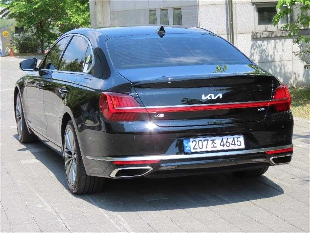 KIA K9 - Vista 4