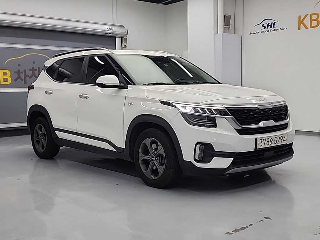 KIA Seltos - Vista 4