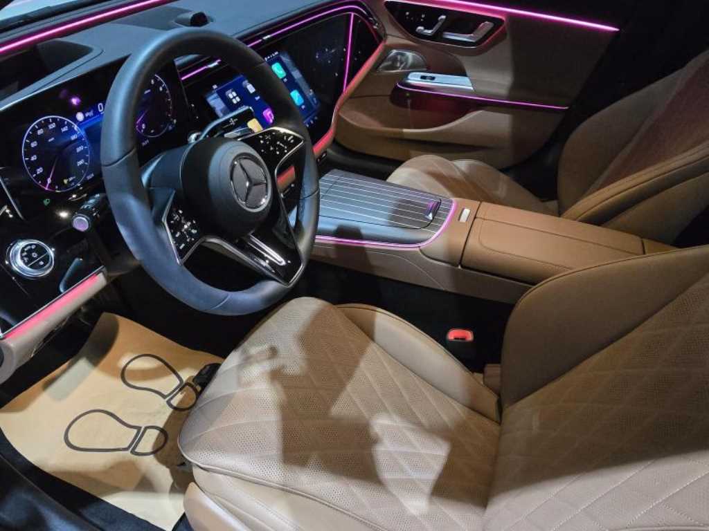 Mercedes Benz E class - Vista 6