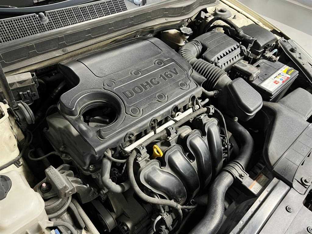 KIA K5 - Vista 5