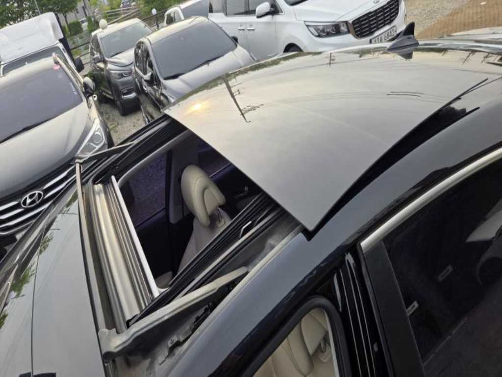 HYUNDAI Aslan - Vista 9
