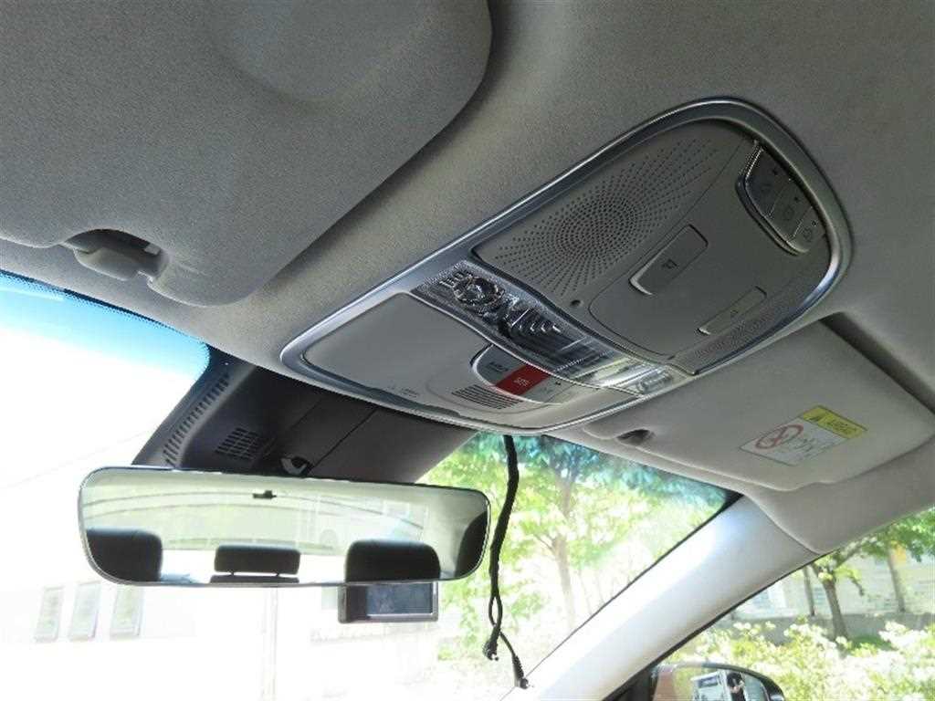 KIA K9 - Vista 10