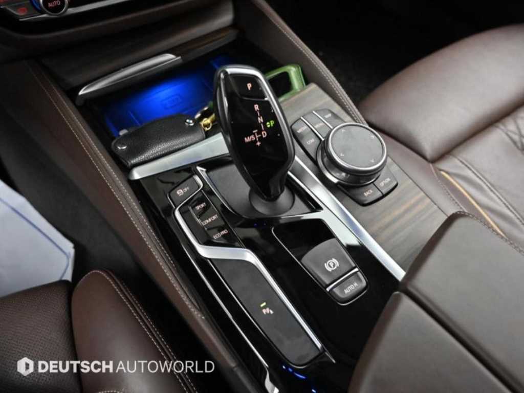 BMW 5 Series - Vista 9