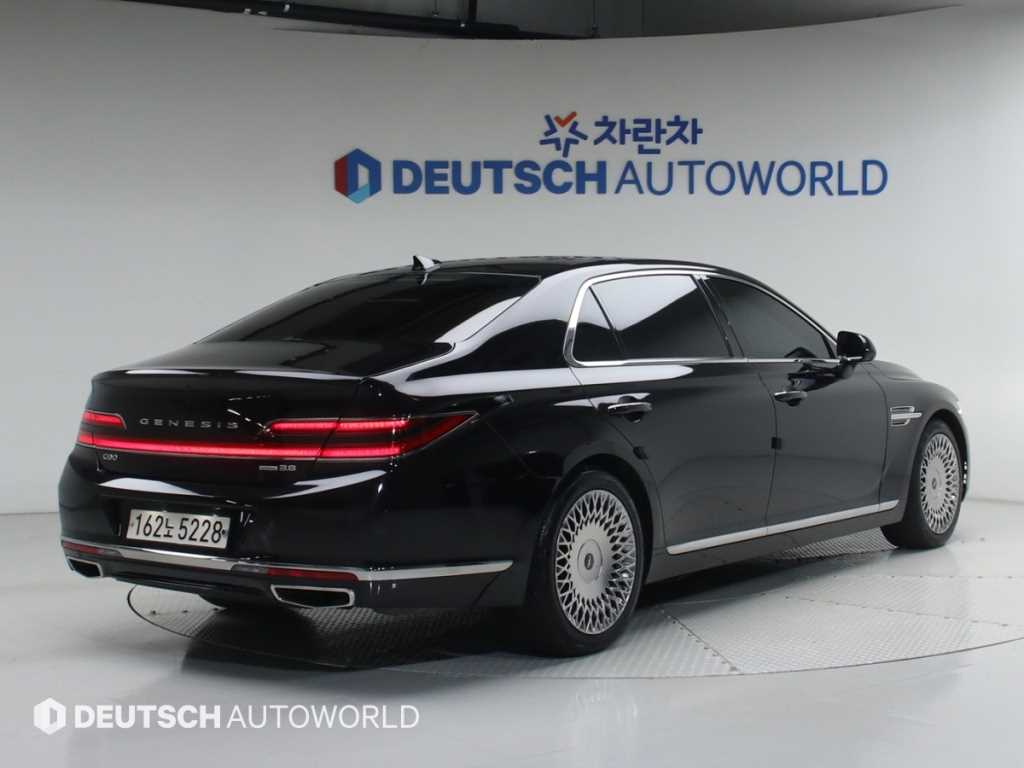 Genesis G90 - Vista 2