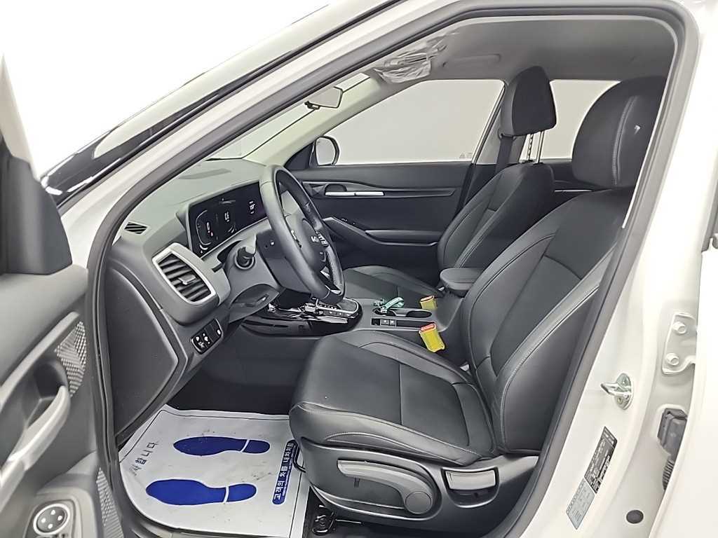 KIA Seltos - Vista 11