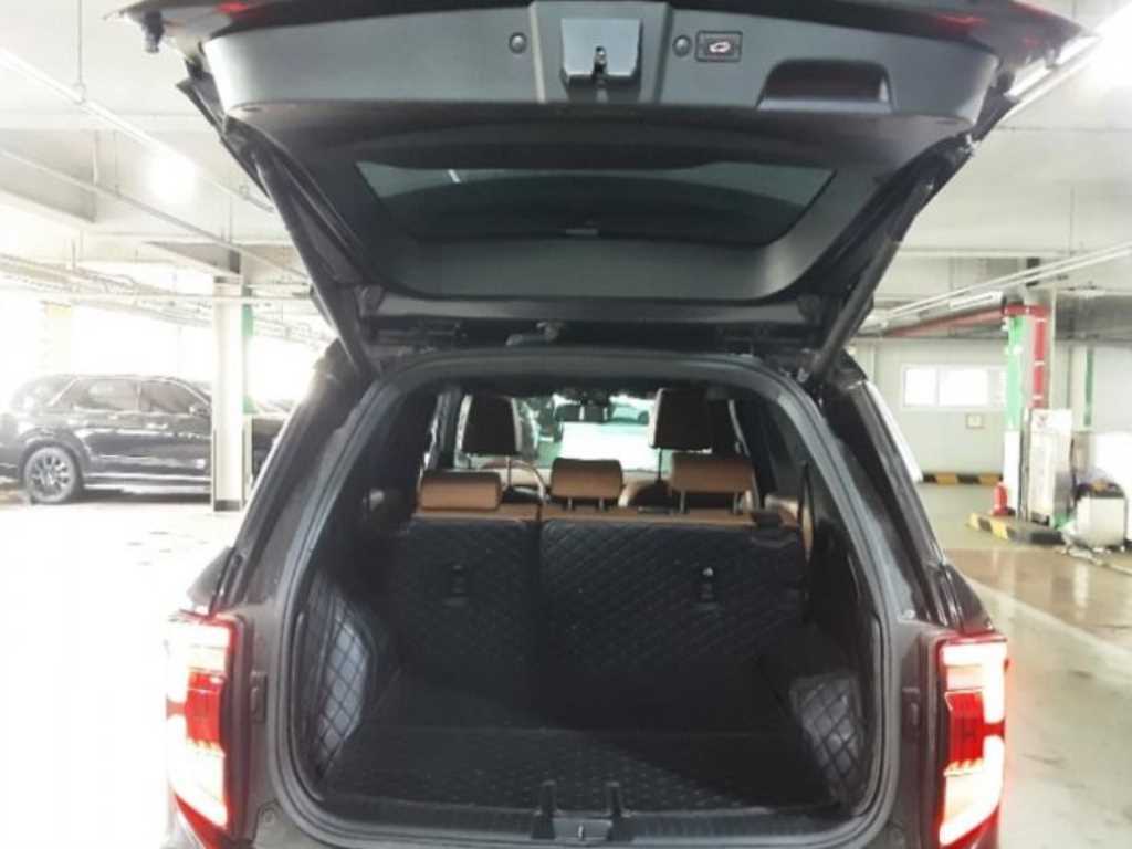 Ssangyong Torres - Vista 11