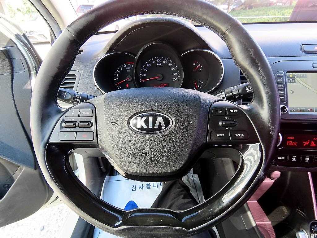 KIA Morning - Vista 8