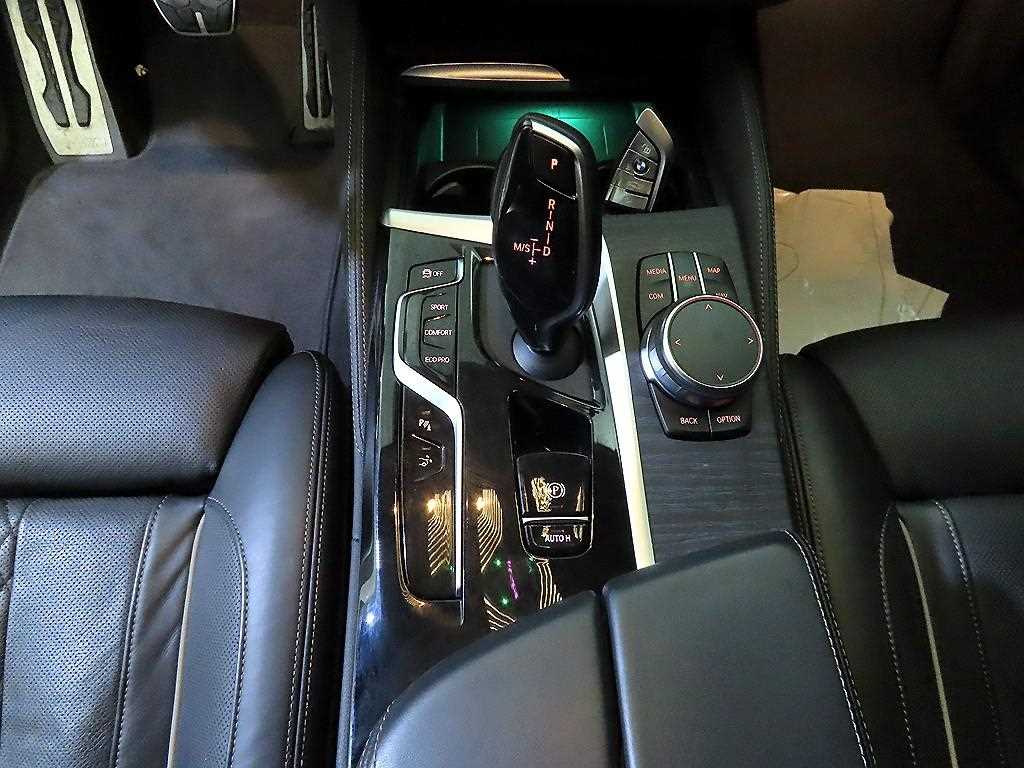 BMW Gran Turismo - Vista 12