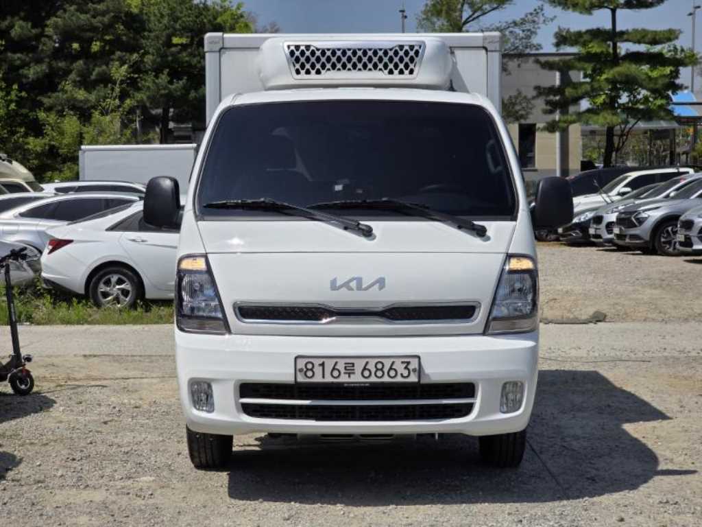Small Truck Top_Frozen Top 2025 Blanco - Importación desde Corea - HF Imports Iquique - Foto 1