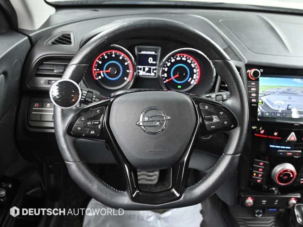 Ssangyong Tivoli 2018 Blanco - Importación desde Corea - HF Imports Iquique - Foto 13
