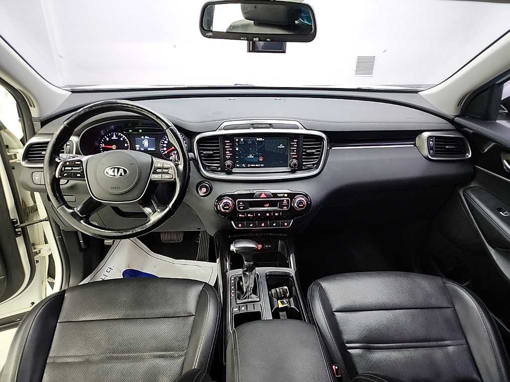 KIA Sorento - Vista 7