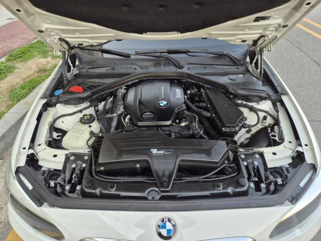 BMW 1 series - Vista 11