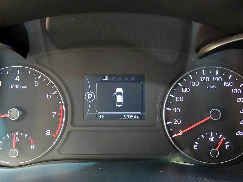 KIA K5 - Vista 9