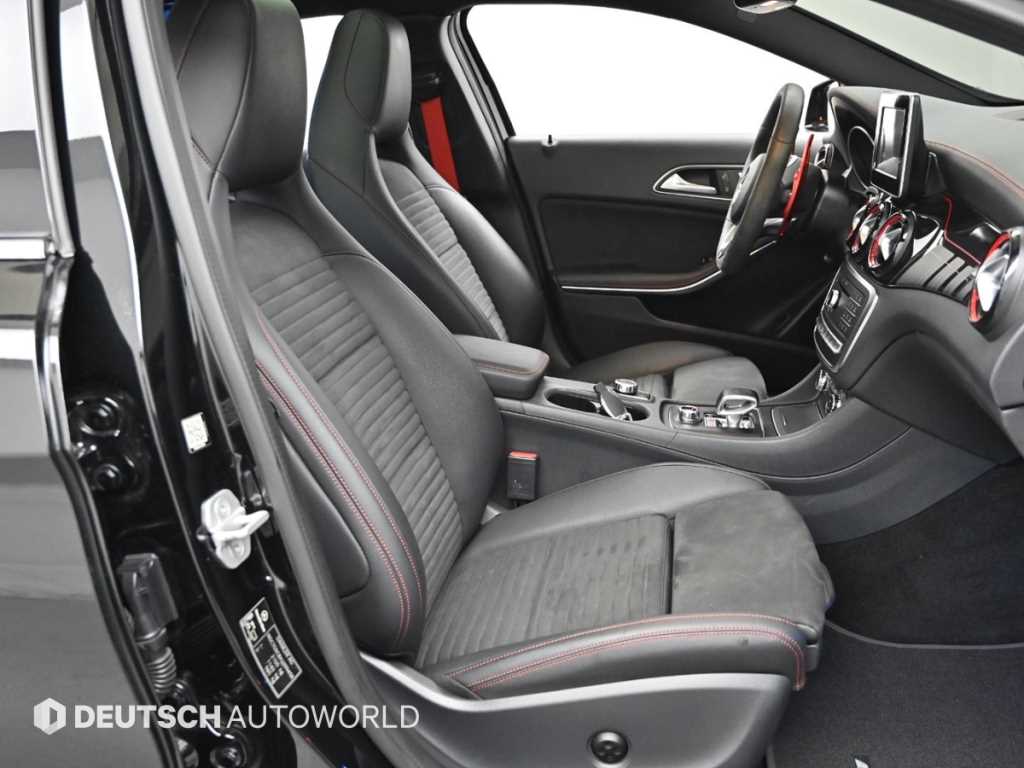 Mercedes Benz GLA Class - Vista 10