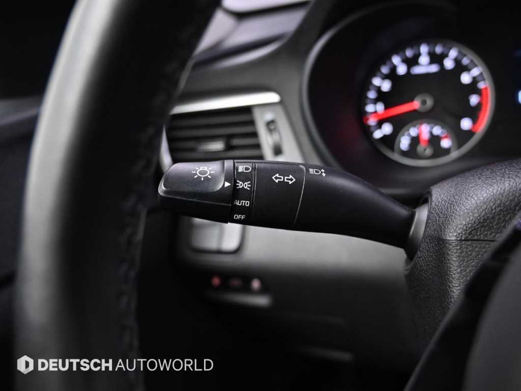 KIA K5 2019 Negro - Importación desde Corea - HF Imports Iquique - Foto 13