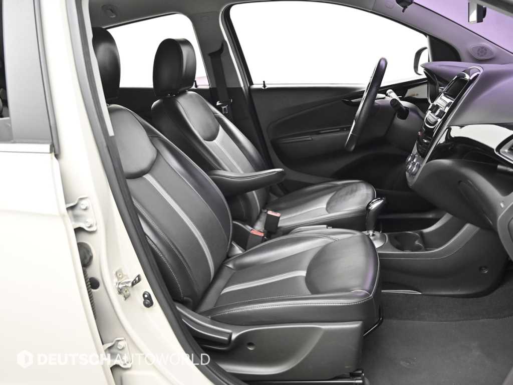 Chevrolet Spark - Vista 10