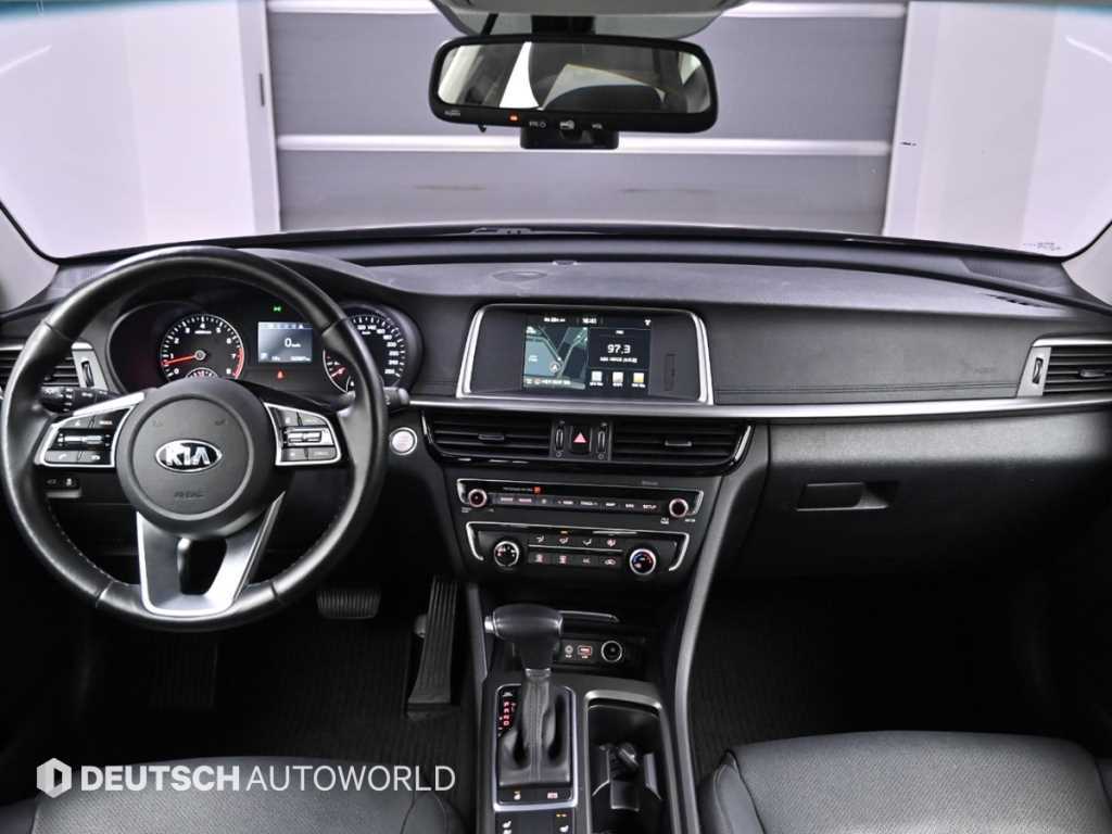 KIA K5 - Vista 8