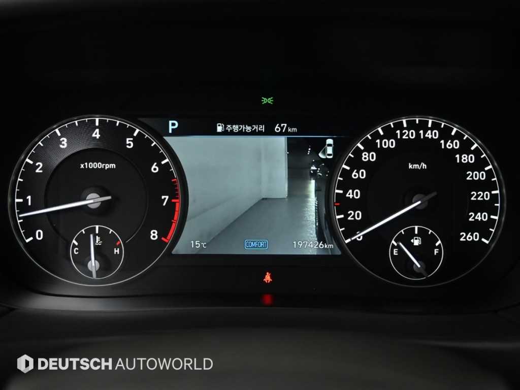 Genesis G90 - Vista 8