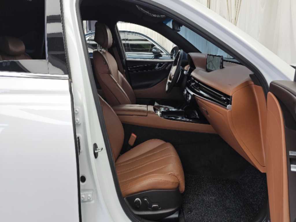 Genesis G80 - Vista 11