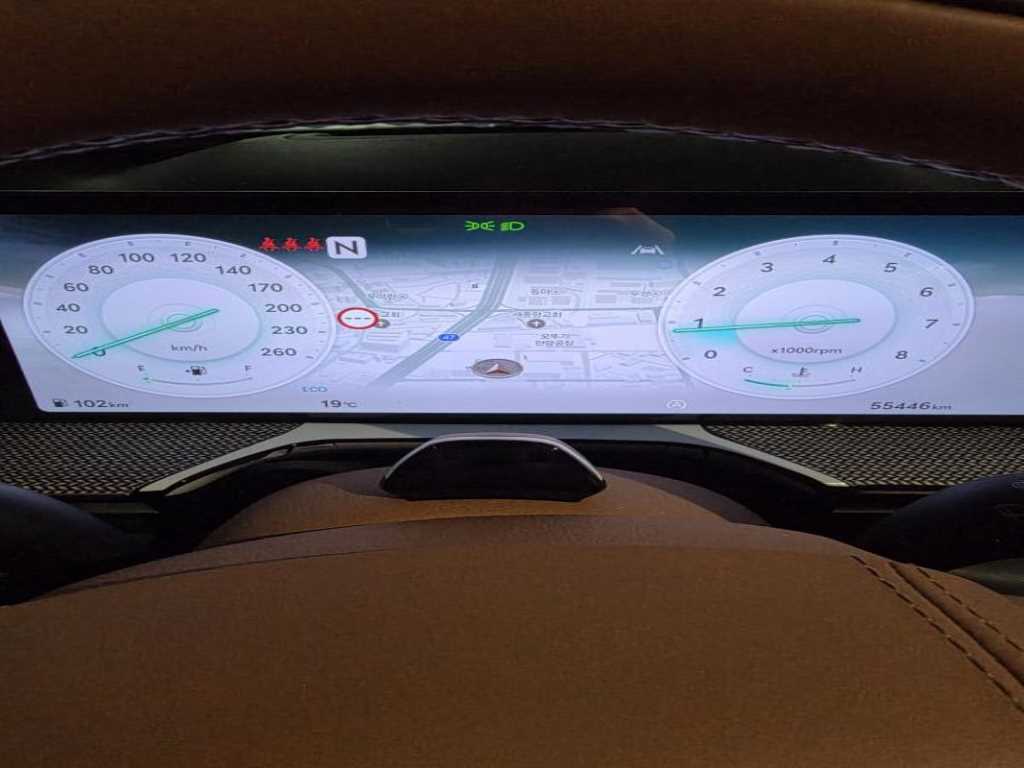 Genesis GV80 - Vista 6