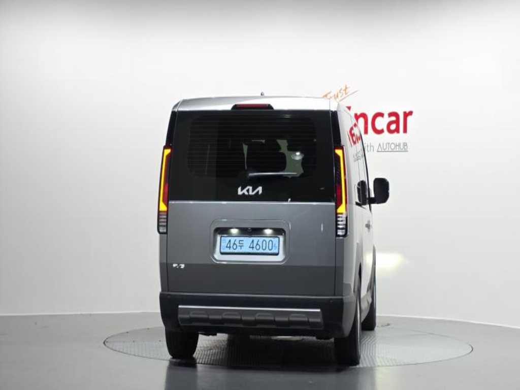 KIA PV5 - Vista 4