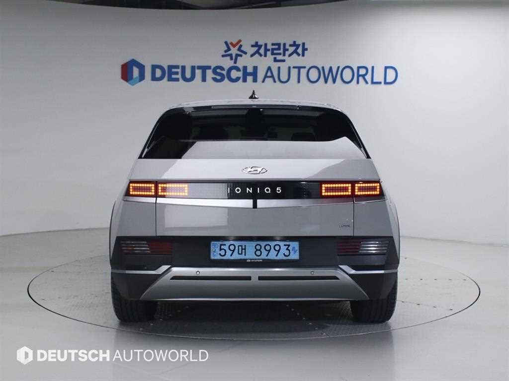 HYUNDAI Ioniq 5 - Vista 4