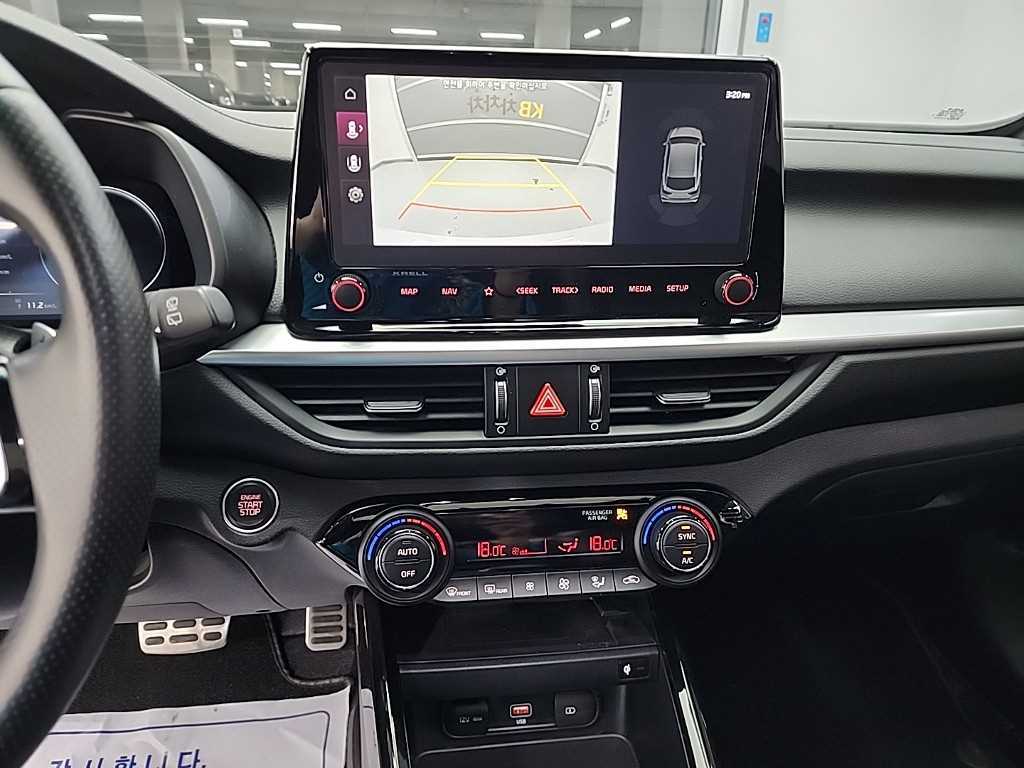 KIA K3 - Vista 11
