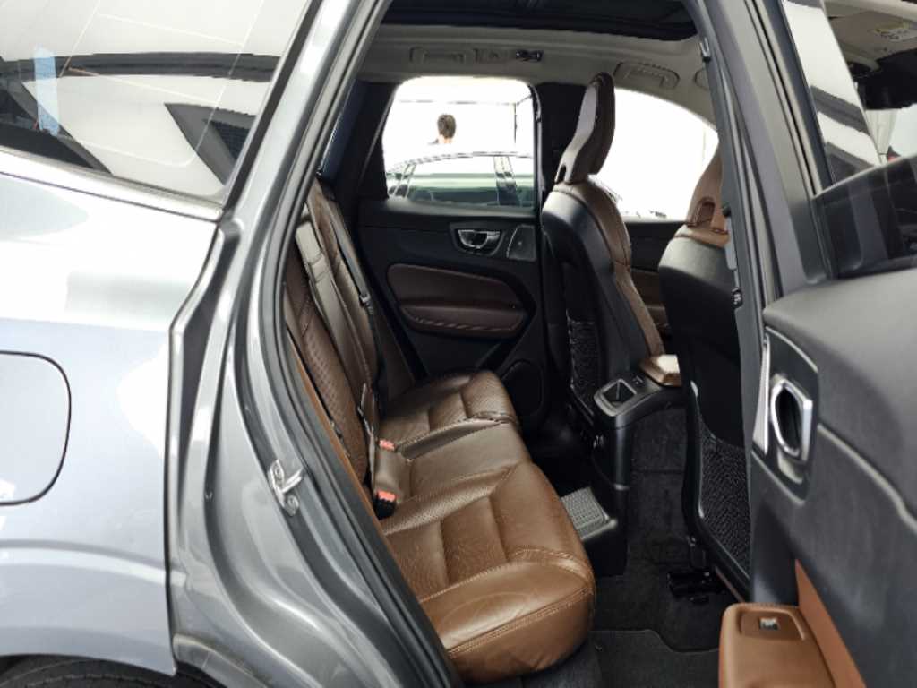 Volvo XC60 - Vista 12