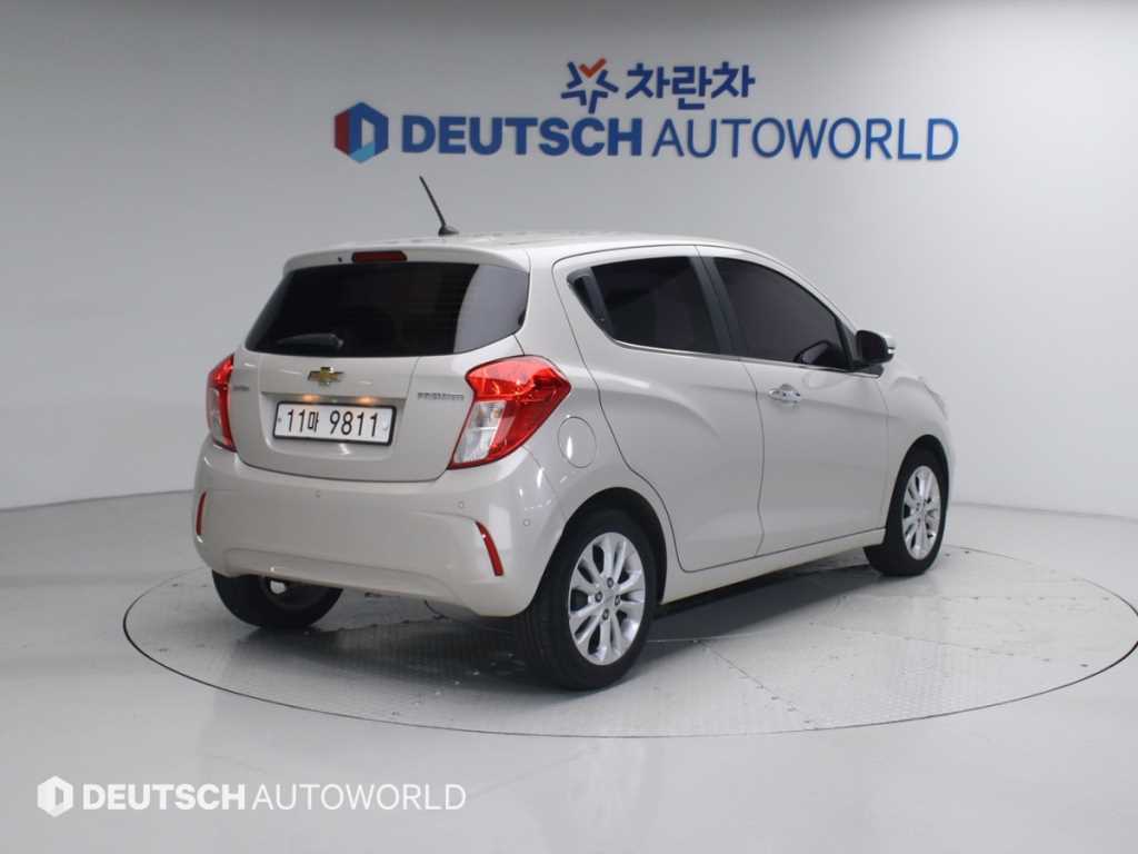 Chevrolet Spark - Vista 2
