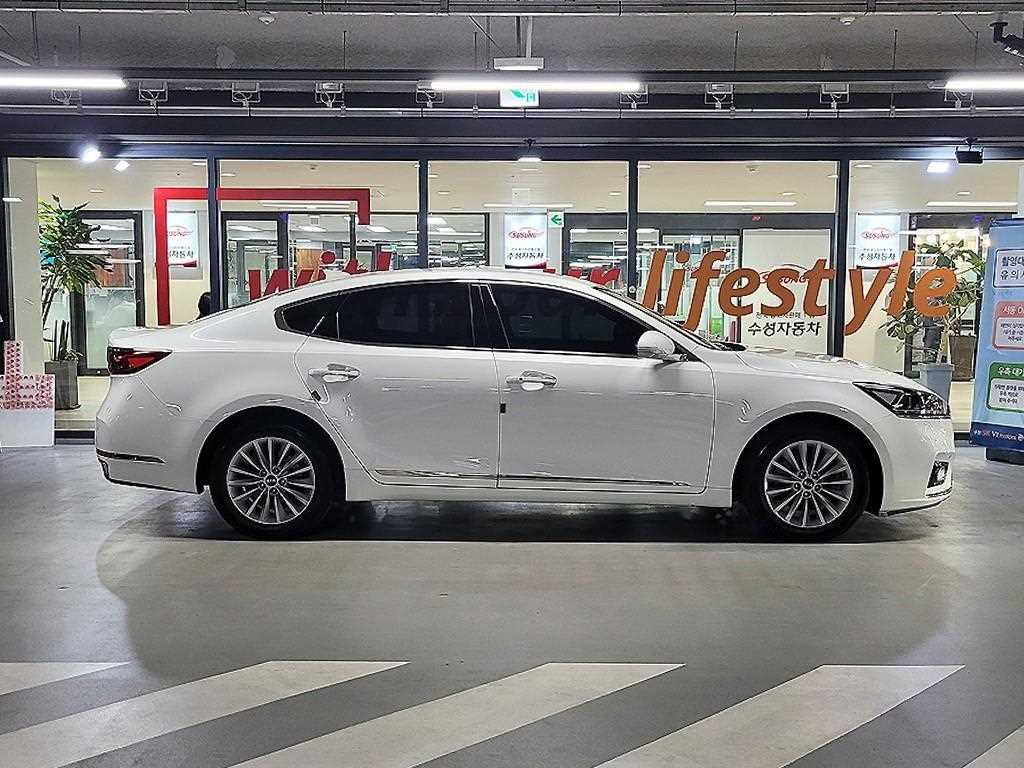 KIA K7 - Vista 3
