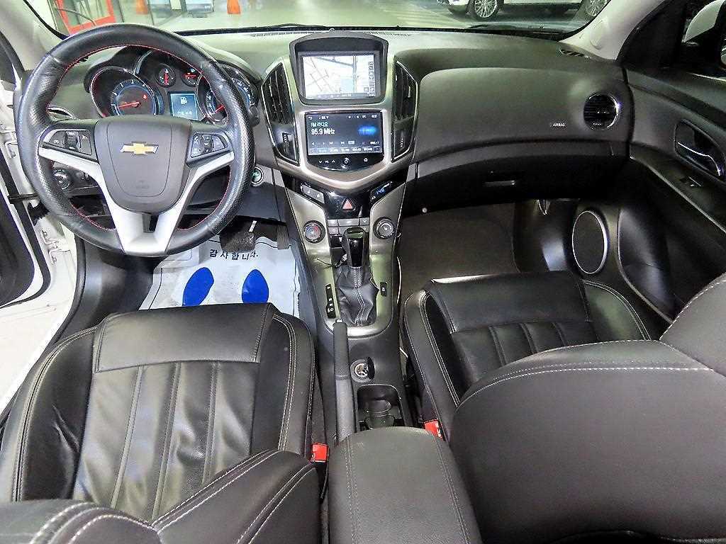Chevrolet Cruise - Vista 10