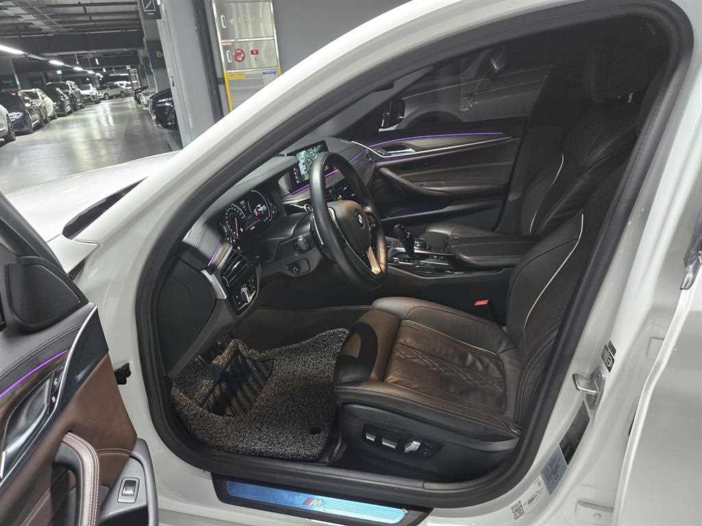 BMW 5 Series - Vista 6