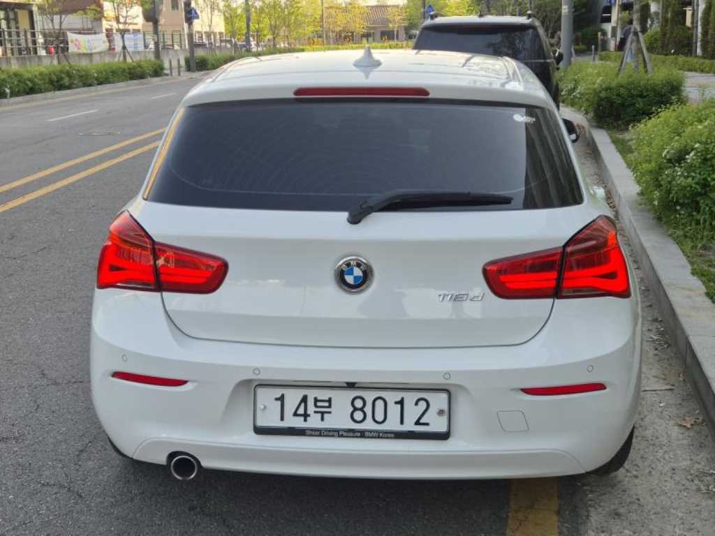BMW 1 series - Vista 5