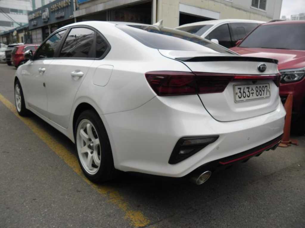 KIA K3 - Vista 4