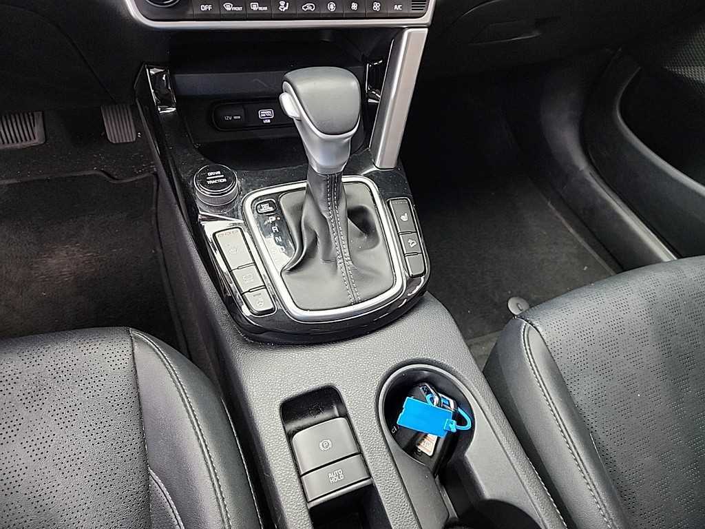 KIA Seltos - Vista 8